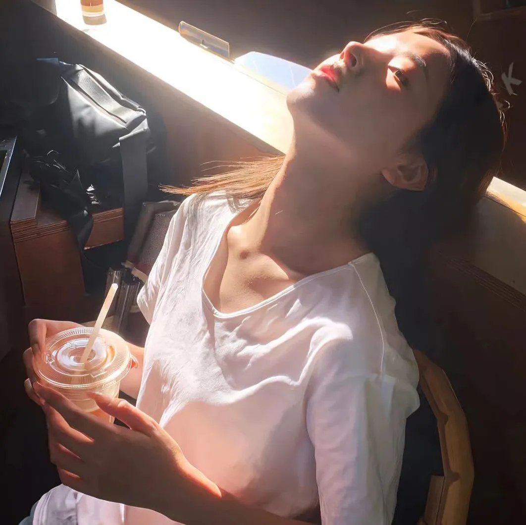 盲女